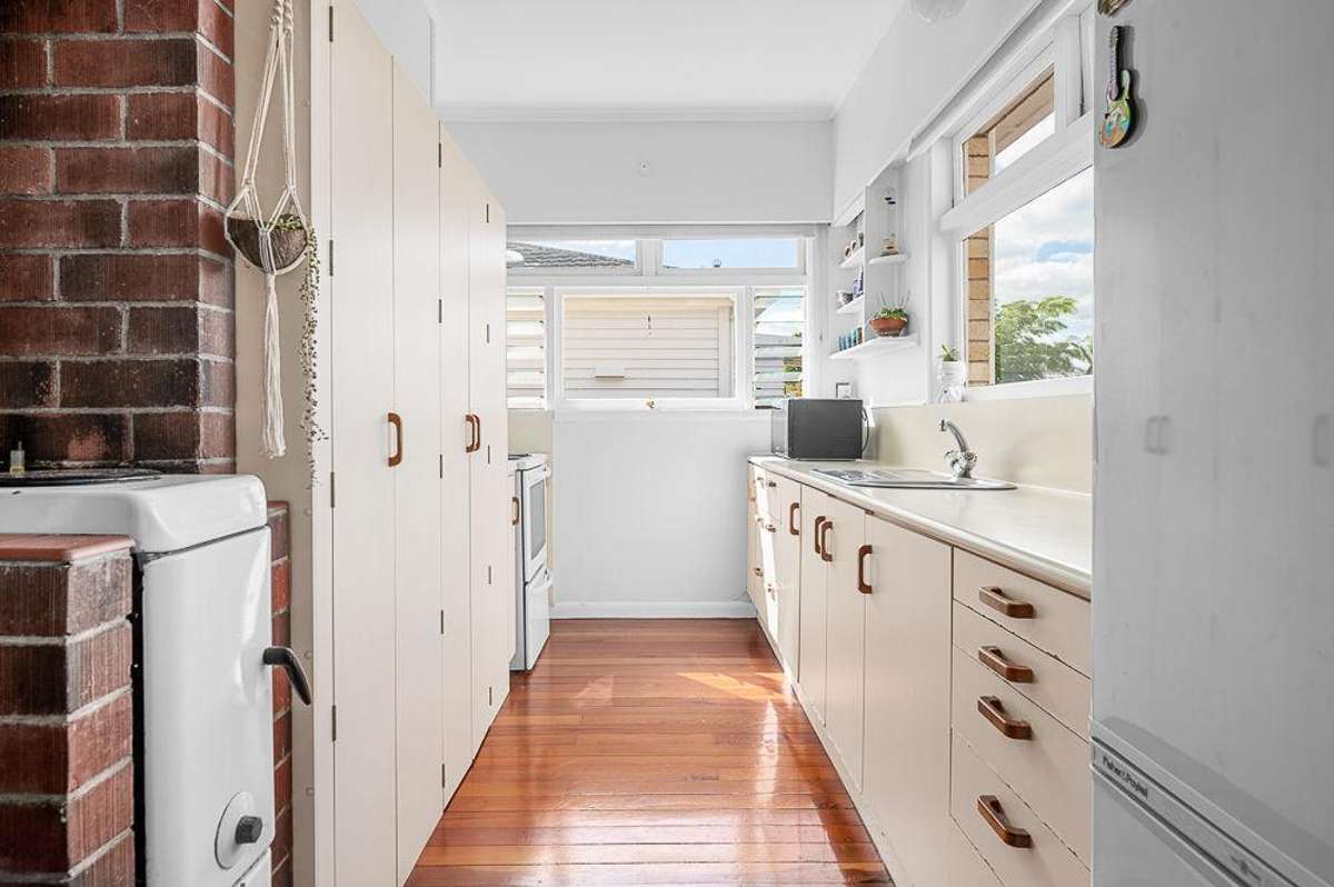 64 Galloway Street_3