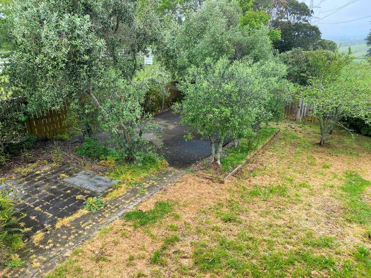 181 Redoubt Road Flat Bush_15