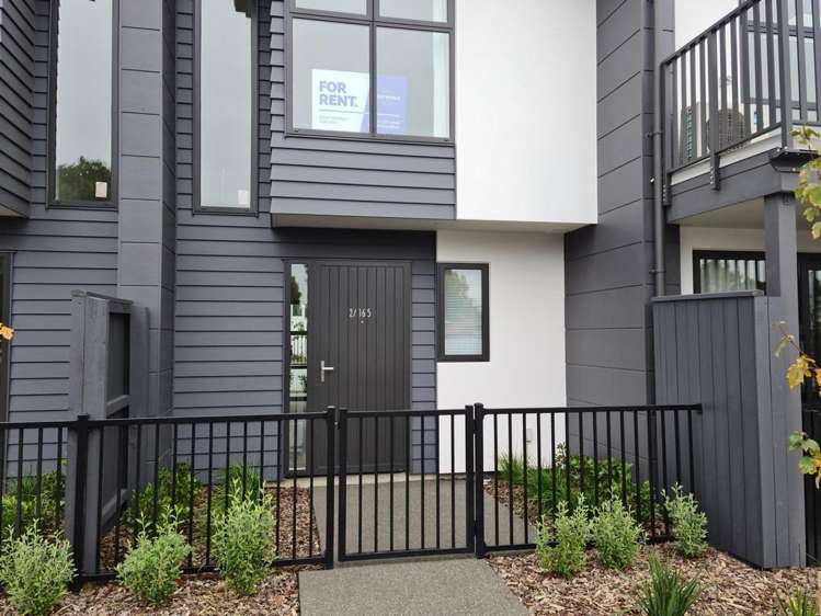 2/165 Cranford Street St Albans_1