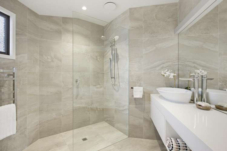 2/41 Aurora Terrace Kelburn_13