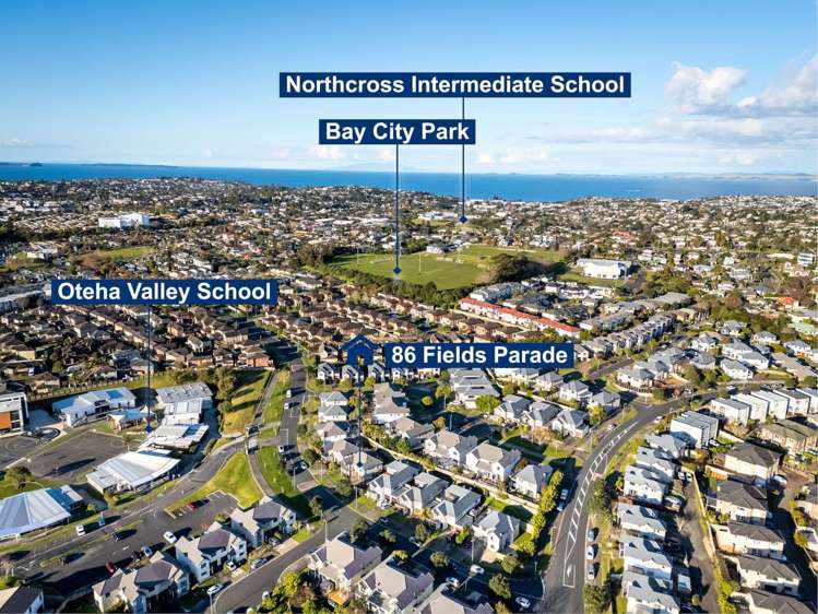 86 Fields Parade Oteha_32