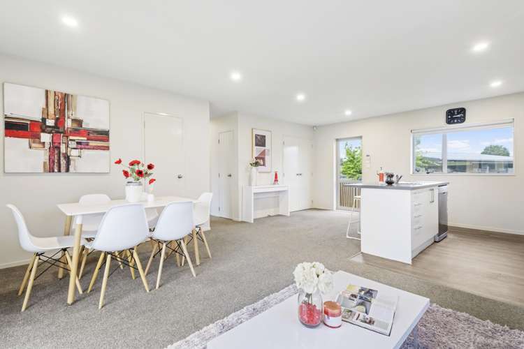 2/1 Clarice Place Takanini_8