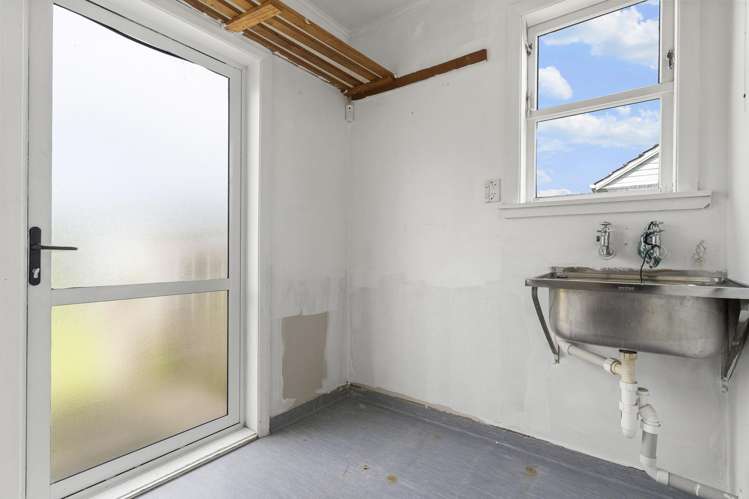 12 Miranda Street Avondale_12