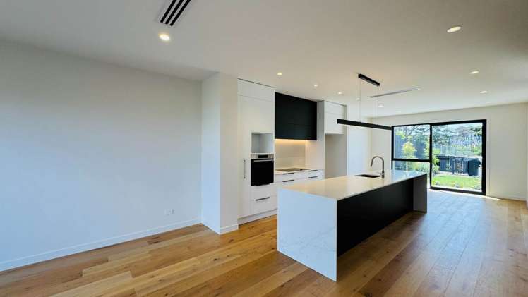 3 Golden Fall Road Hobsonville_2