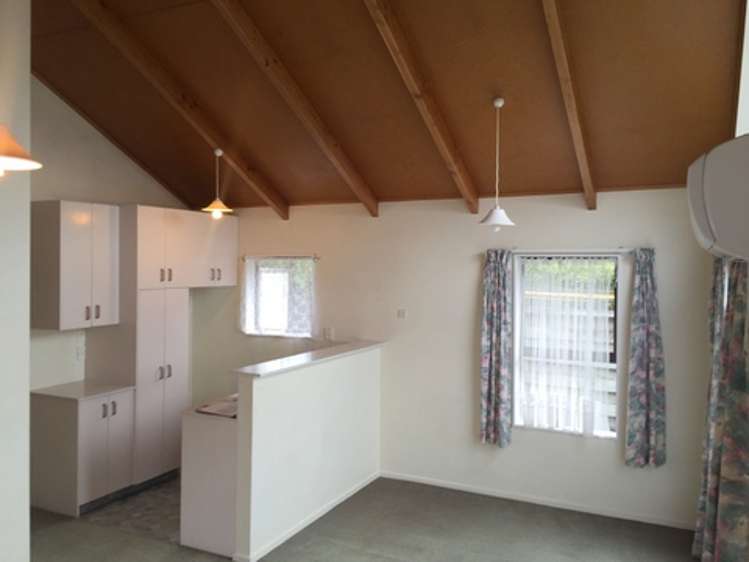 2/64 Waimea Road Nelson South_2