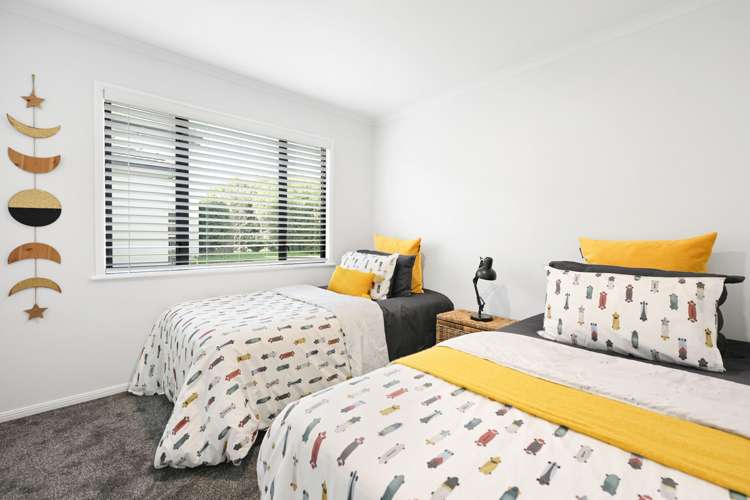 8 Takapu Place Huntington_14