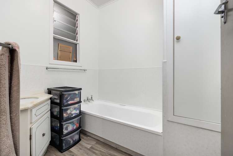 2 De Merle Street Kaikohe_11