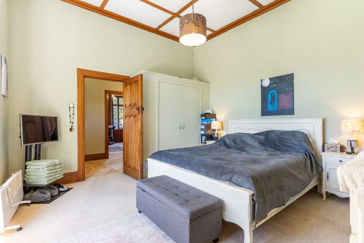 3 Woodhall Road Epsom_10