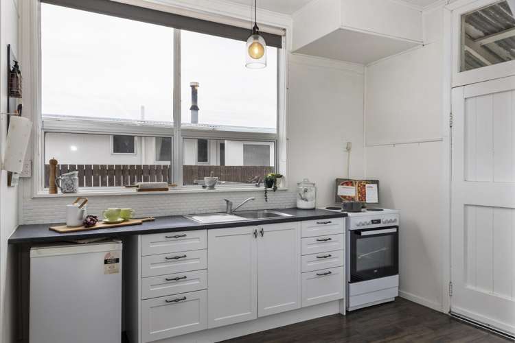 62 Redwood Street Redwoodtown_13