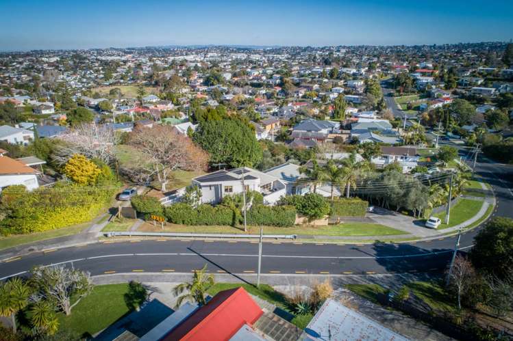 2/18a Richards Avenue Forrest Hill_28