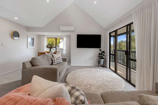 2/3 Killarney Avenue Torbay_2