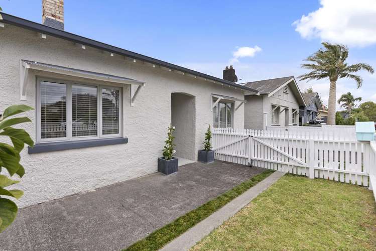 70 Old Mill Road Westmere_18