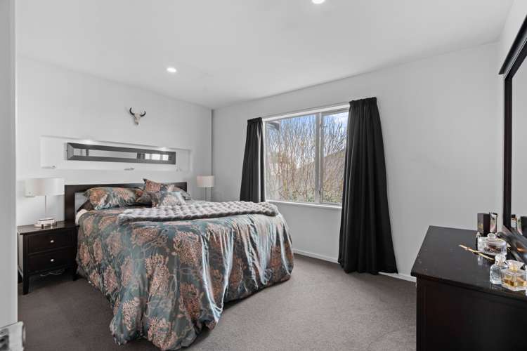 7 Henley Green Northwood_7