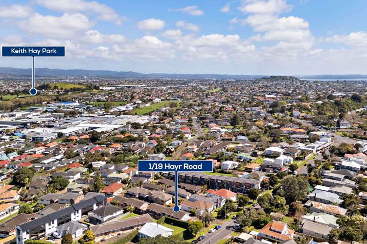 1/19 Hayr Road Three Kings_15