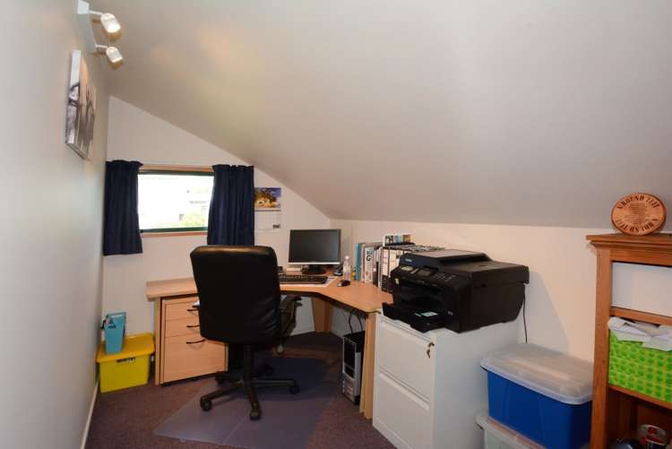 48 Oxley Crescent Broad Bay_13