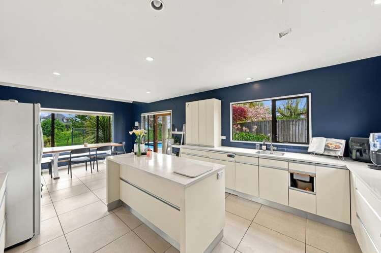 6 Ngahere Street Fendalton_4