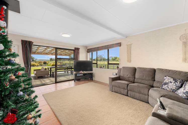 257 Halcombe Road Feilding_14