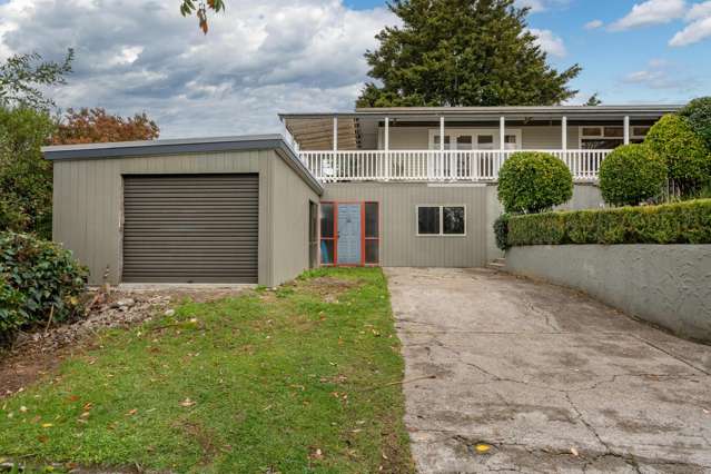 114 Tuhikaramea Road Dinsdale_2