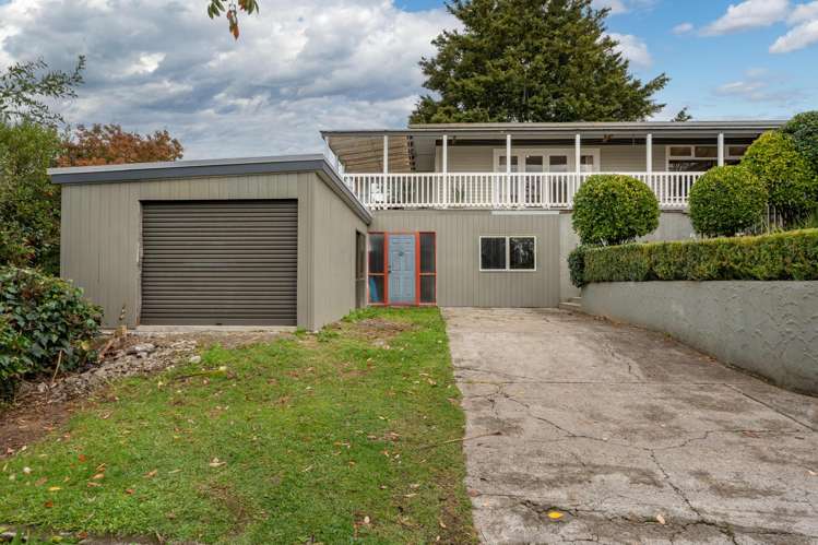 114 Tuhikaramea Road_2