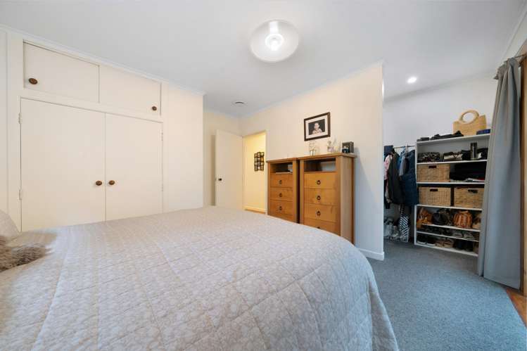 2 Riserra Drive Ranui_10