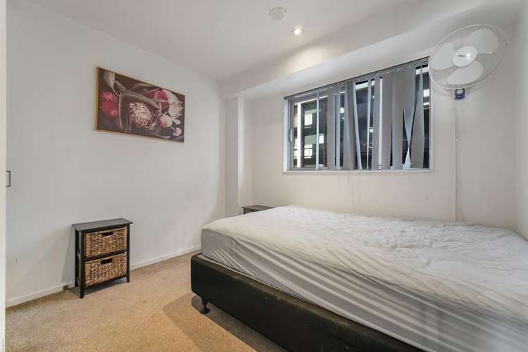 1321/430 Queen Street 10015_3