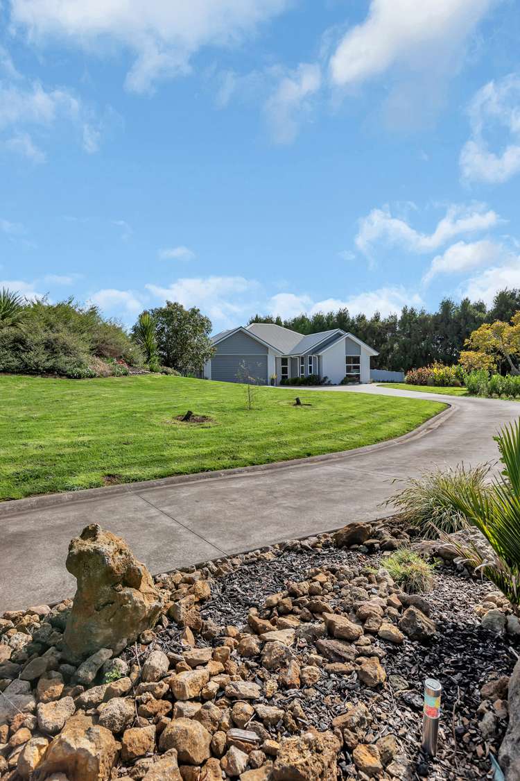 19 Corsair Drive Maungatapere_37