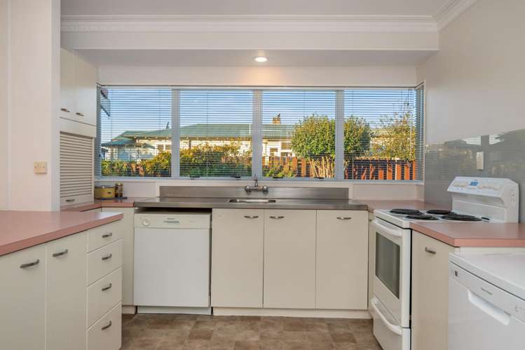 3 Mission Place Opotiki and Surrounds_6