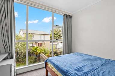 23/32 Blockhouse Bay Road_3