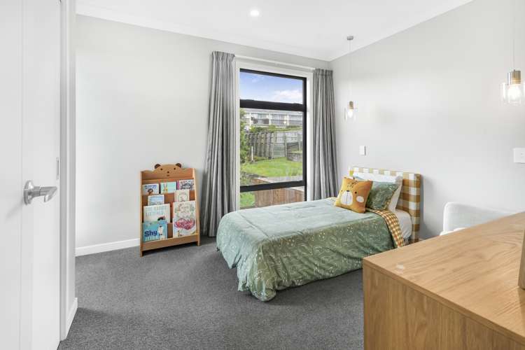 10/25 Thackeray Street Hamilton Lake_12