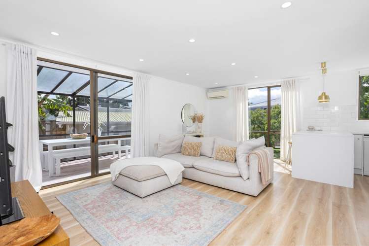 11 Queen Street Riverhead_2