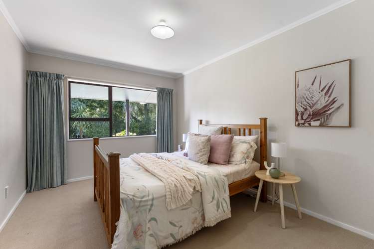 6 Pinewood Grove Paraparaumu Beach_9