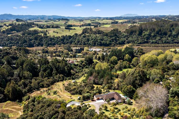 21 Hepburn Creek Road Warkworth_25