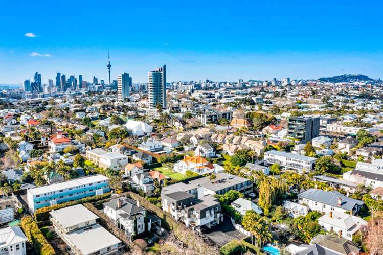 12/24a Hamilton Road Herne Bay_13