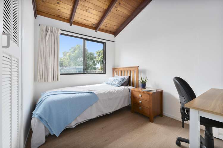 2/391 West Coast Road Glen Eden_8