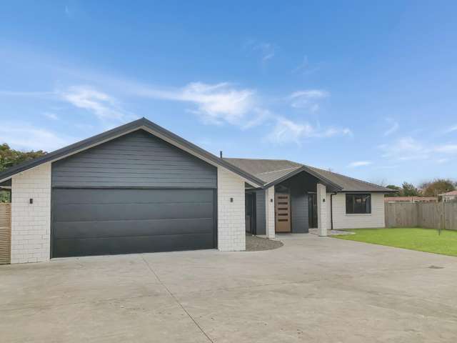 8 Gladys Place 10516_1