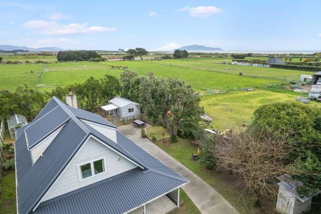 53 Atkinson Avenue Otaki Beach_1