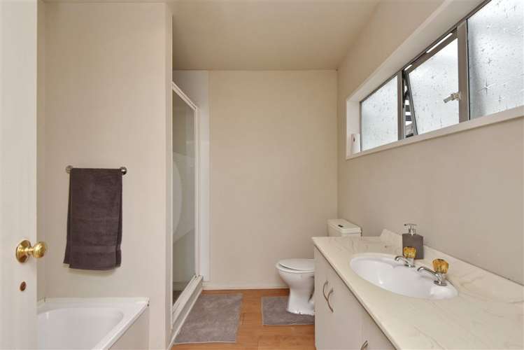 2/11 Elizabeth Street Rolleston_9