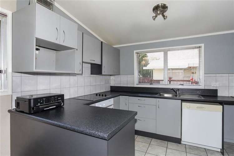 11 Sunlands Drive Manurewa_3