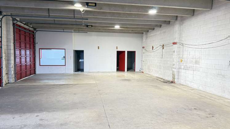 Tenancy 1, 1235 Cameron Road Tauranga Central_4