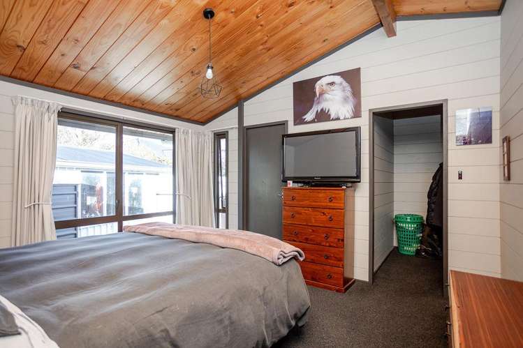 51 Guy Street Dannevirke_11