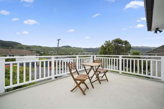 83 Taylor Terrace Tawa_2