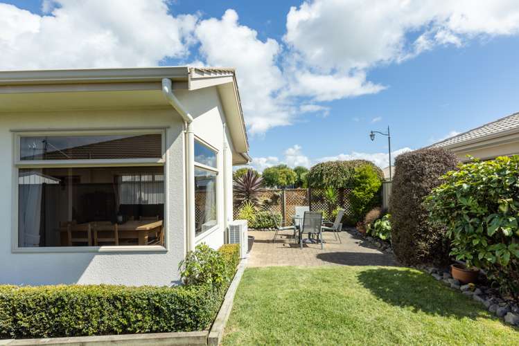 5 Ellerslie Place Taradale_17