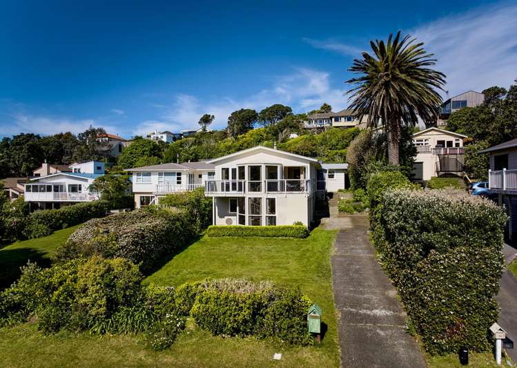 18 Pukerua Beach Road Pukerua Bay_1