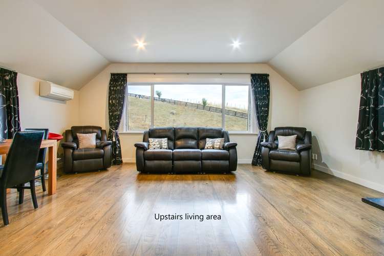 81 Kent Terrace Taradale_14