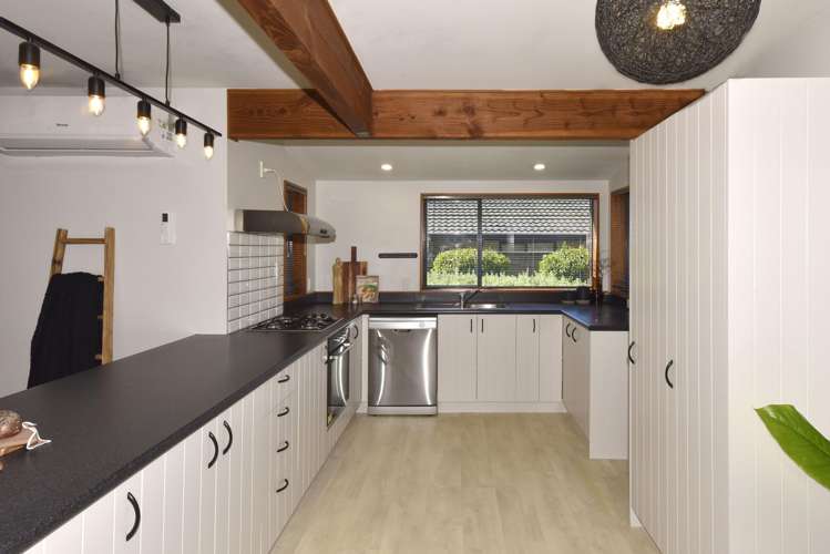 1 Carinya Lane Heathcote Valley_16