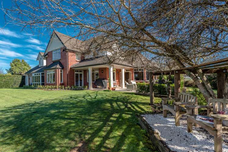 352 Lake View Drive Karapiro_15