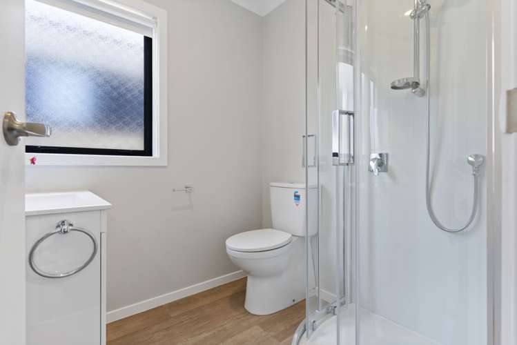 10/125b Metcalfe Road Ranui_10