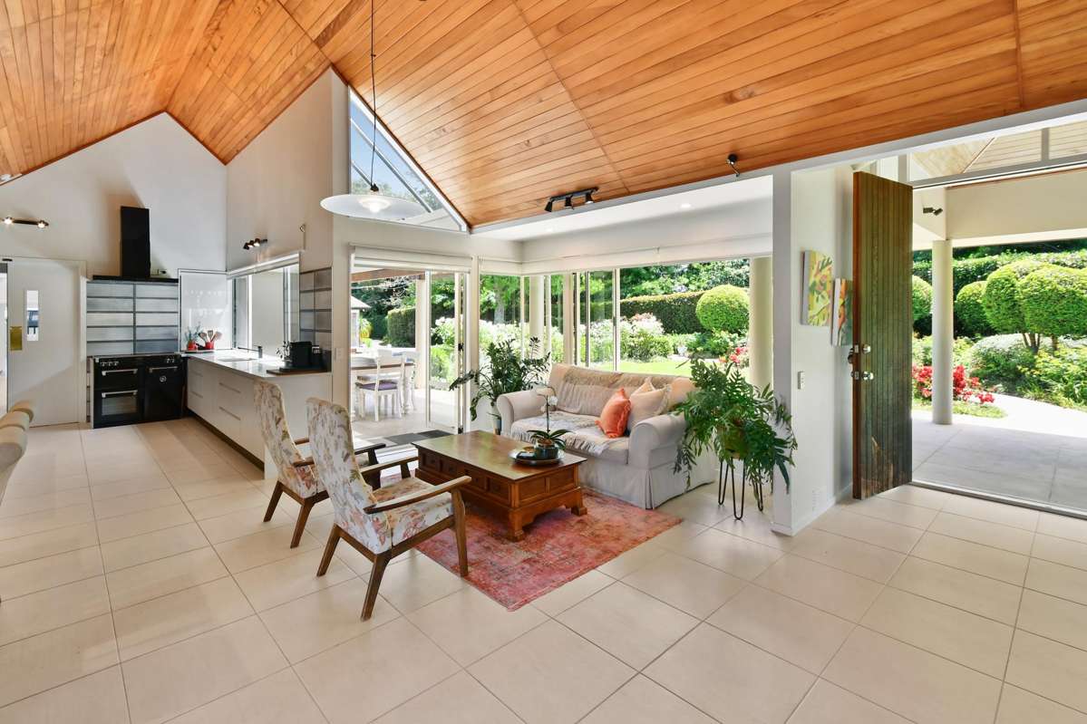 1551 Great South Road_1