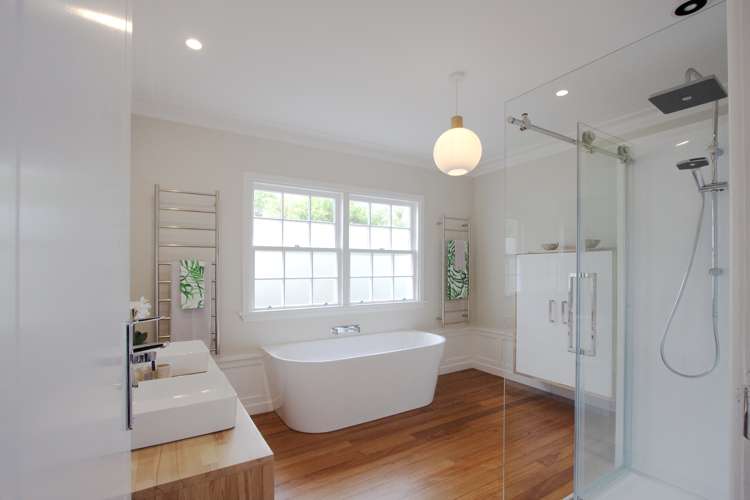 340 Fergusson Drive Heretaunga_12