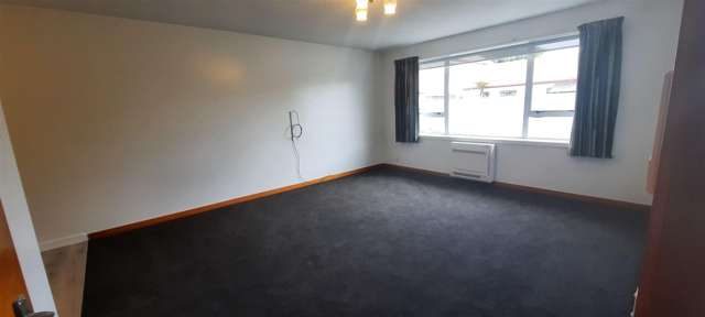 2/127 Clarence Street Riccarton_2